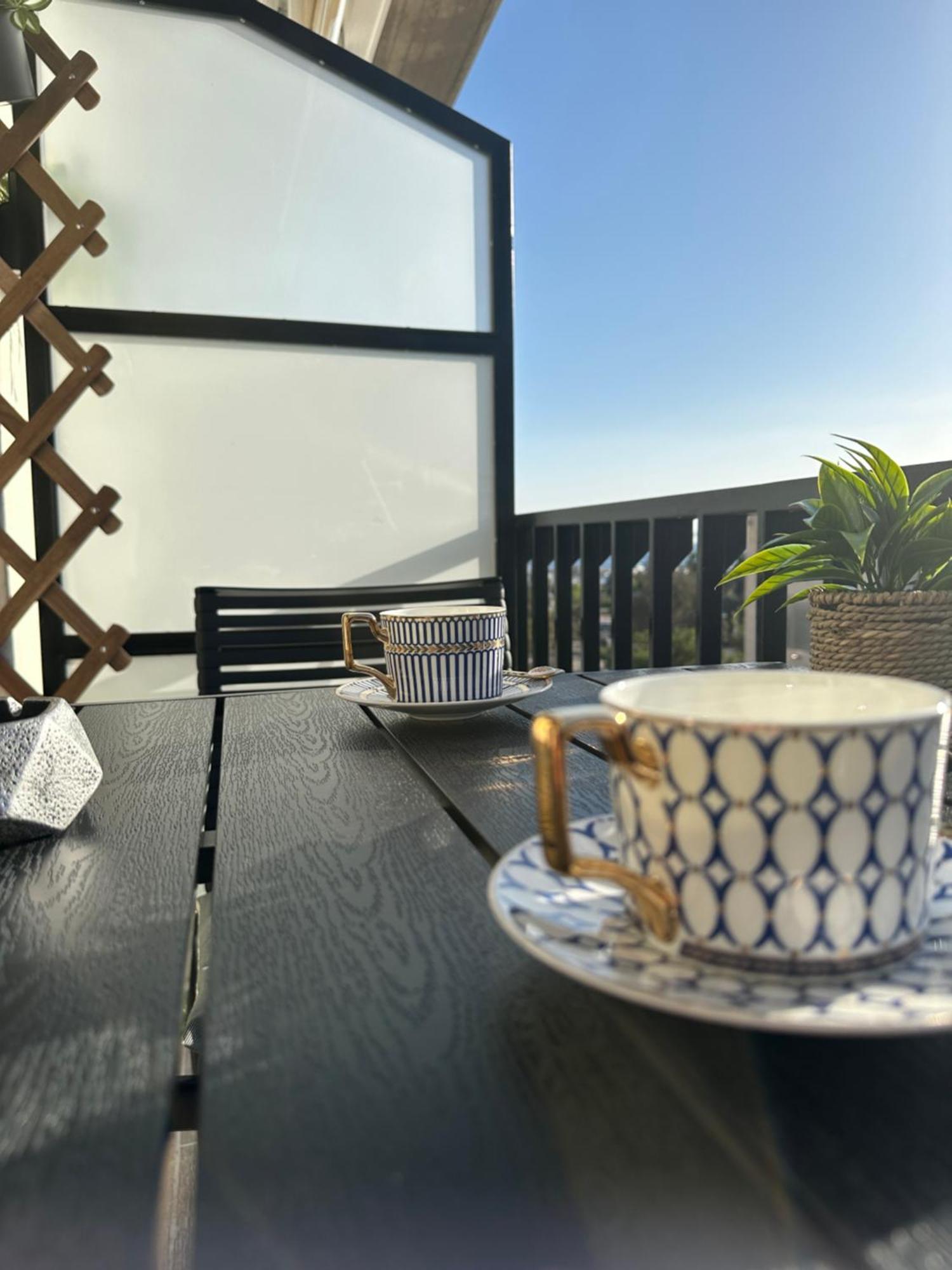 Glyfada Sunset Seaview Cozy Apartment A Ateny Zewnętrze zdjęcie